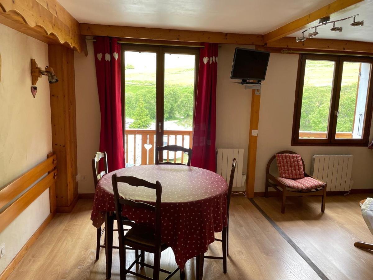 Appartement Le Chatelard Hotel La Vanoise เบส์ซองส์ ภายนอก รูปภาพ